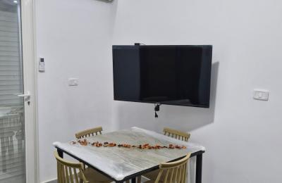Trois appartements meublés à louer